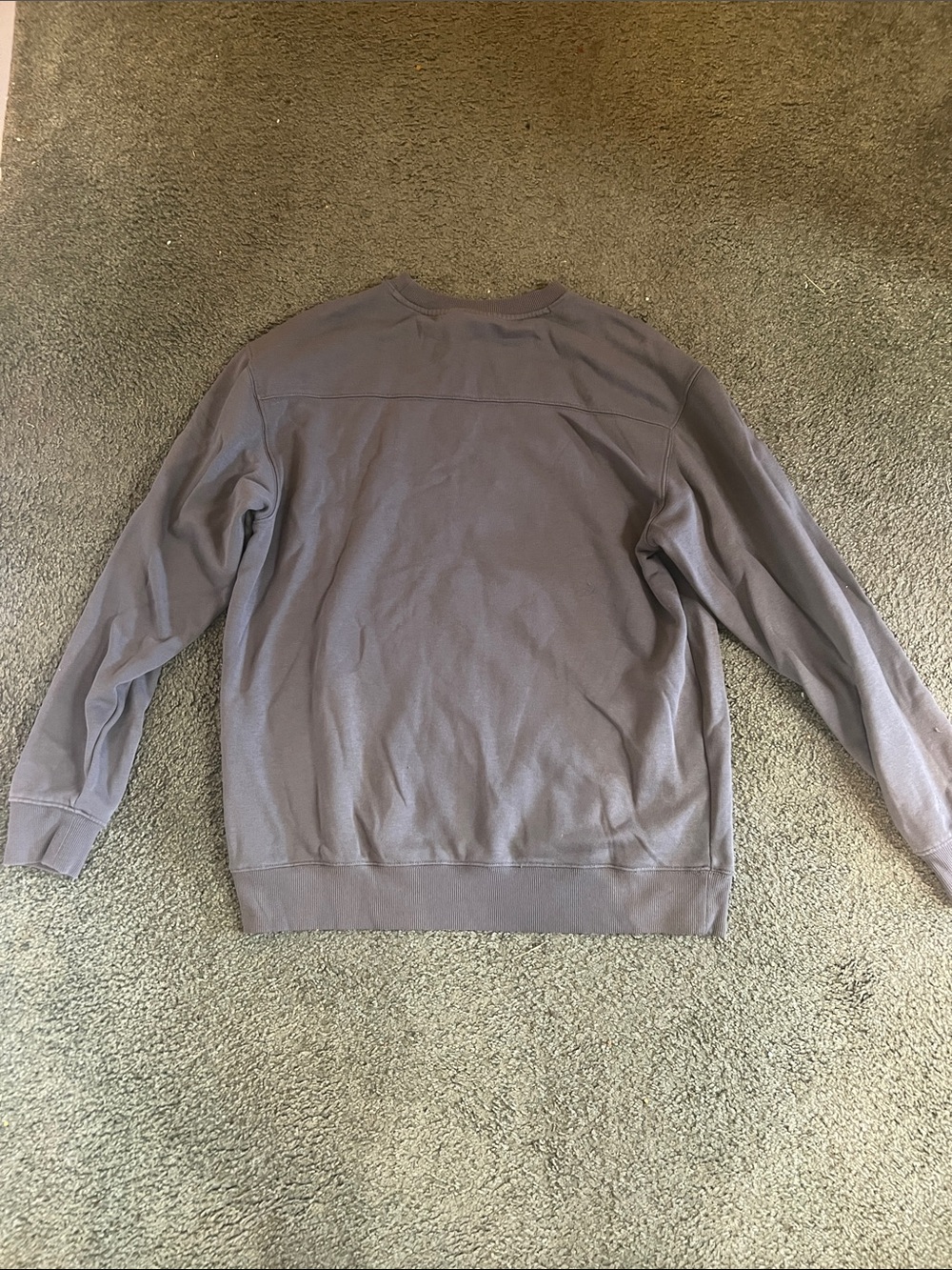 Columbia Medium Men's Charcoal Gray Crewneck Sweatshirt with Chest Logo - Picture 3 of 3